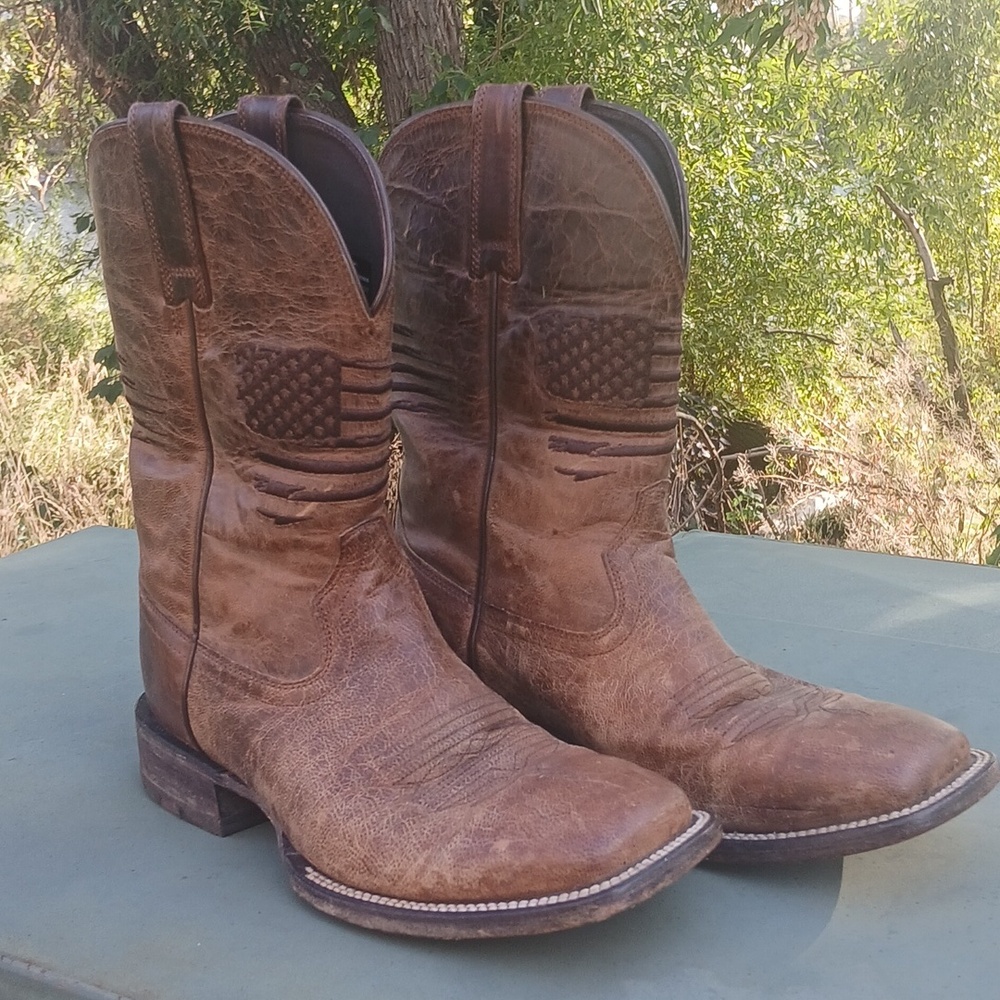 Ariat Men's Circuit Patriotic Distressed Flag Boots Excellent Condition 8D